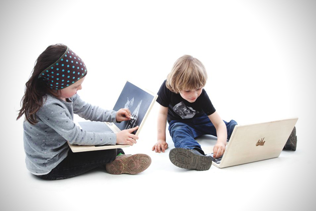 iWood-Chalkboard-Laptop-4